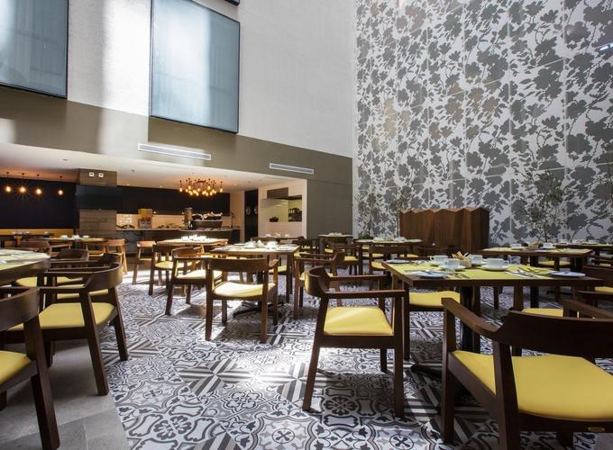 Restaurant Urban Krystal Urban® Guadalajara Restaurant Urban Krystal Urban® Guadalajara